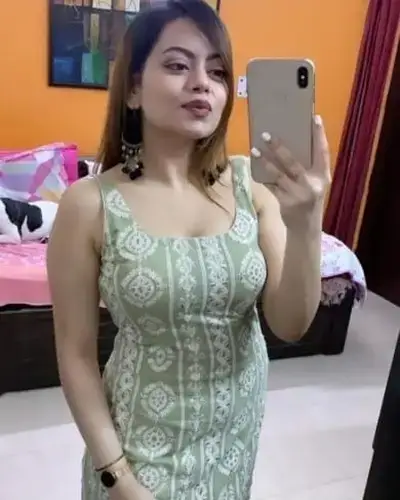 Call Girl in Basdehra